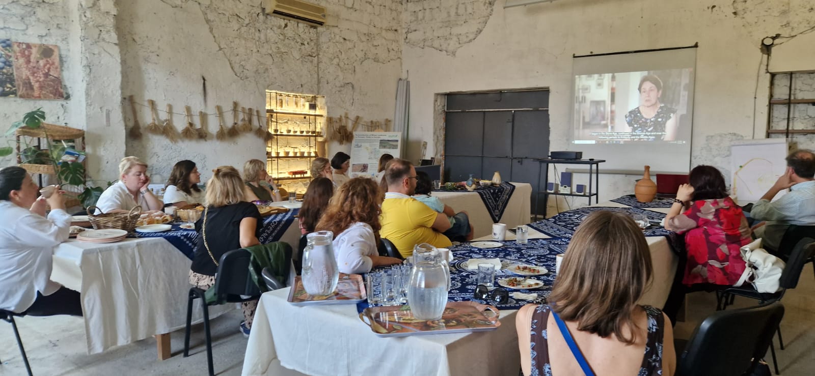 Media 4
